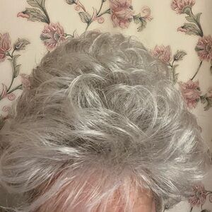 Gabor grey wig